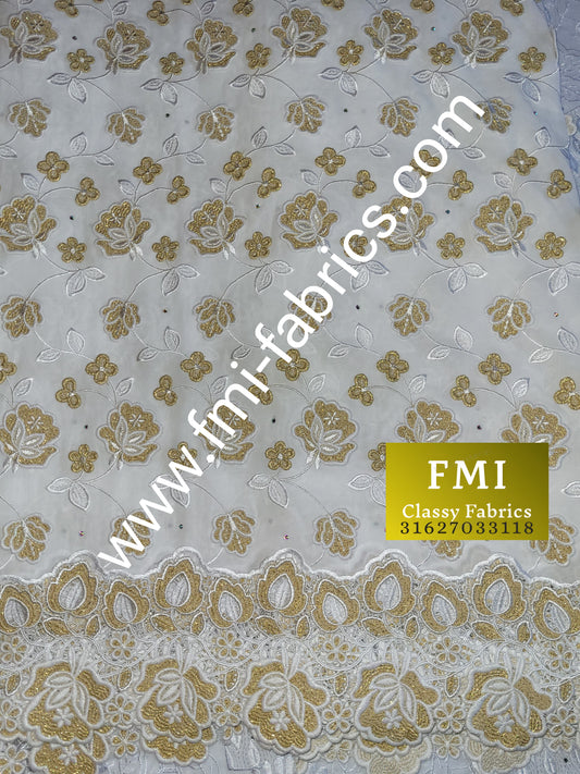 Luxury Swissvoile Lace (made in Switzerland 🇨🇭)